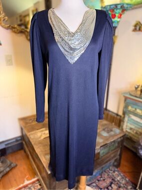 Vintage Tricot Interlock Knit Navy Long-Sleeve Dress with Chainmail Necklace